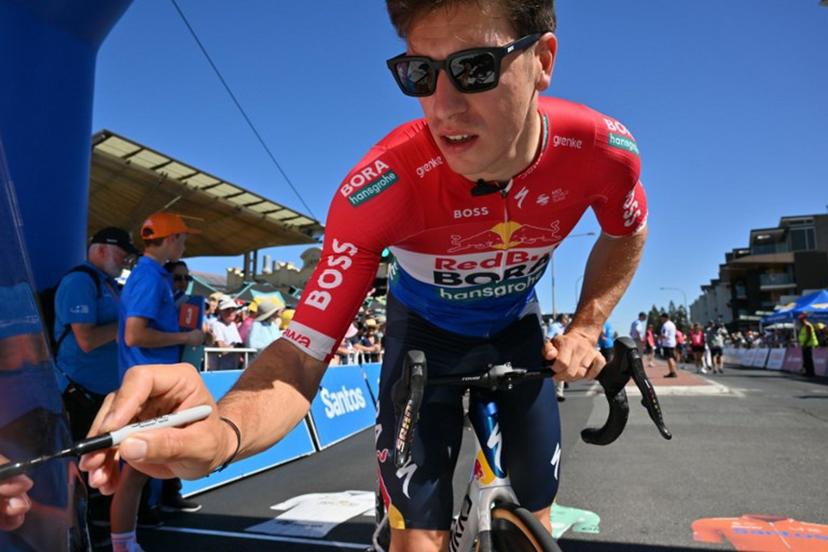 Red BullÐBoraÐHansgrohe rider Danny van Poppel of Netherlands signs on prior to the start of stage three of the Tour Down Under UCI Men's Cycling race in Adelaide on January 23, 2026.  Brenton Edwards / AFP