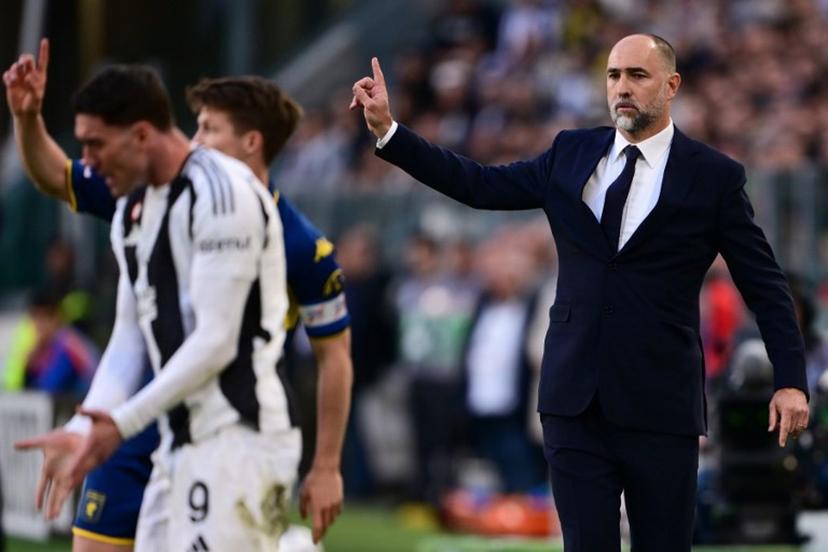 Juventus' Croatian coach Igor Tudor gestures during the Italian Serie A football match between Juventus and Genoa at the Allianz Stadium in Turin, on March 29, 2025.  MARCO BERTORELLO / AFP