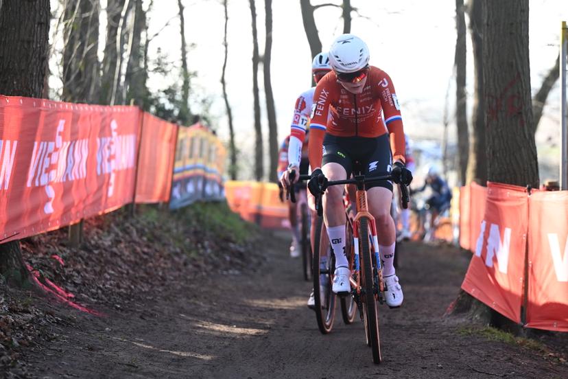 Dutch Puck Pieterse pictured in action during the women's elite race at the World Cup cyclocross cycling event in Hoogerheide, Netherlands, stage 12 (out of 12) of the UCI World Cup cyclocross competition, Sunday 25 January 2026. BELGA PHOTO LUC CLAESSEN