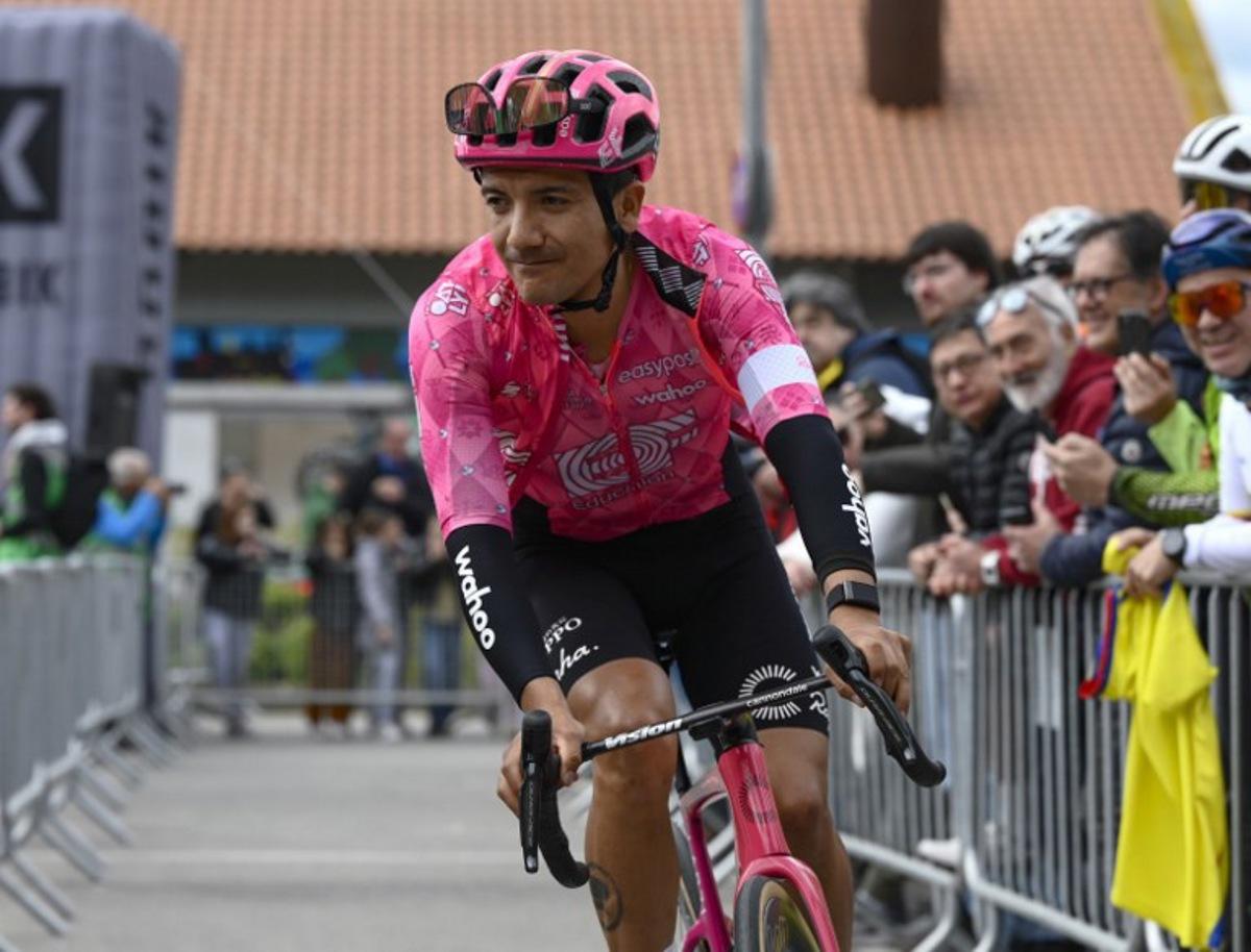 Team EF Education's Richard Carapaz is pictured prior the first stage of the 2025 Volta a Catalonya cycling tour of Catalonya, a 178,3 km loop starting and finishing in Sant Feliu de Guixols, on March 24, 2025.  Josep LAGO / AFP