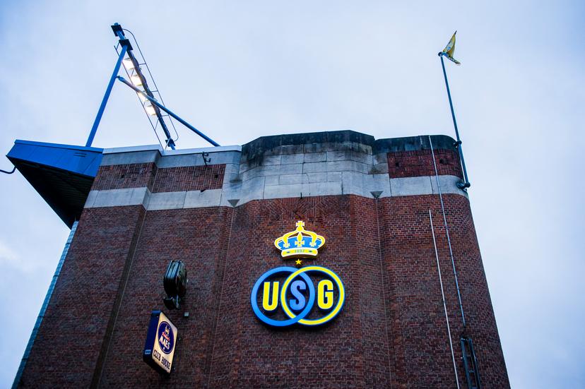 20160110 - BRUSSELS, BELGIUM: Illustration picture shows the logo of Union Saint Gilloise ahead of a friendly soccer game between second Division team Royale Union Saint-Gilloise and fourth division team RWDM Molenbeek, the derby of Brussels, Sunday 10 January 2016 in Brussels. BELGA PHOTO LAURIE DIEFFEMBACQ