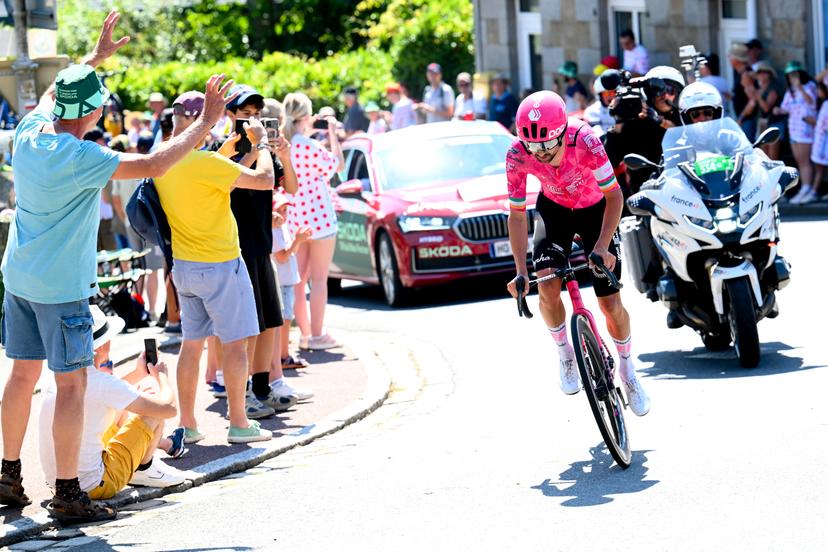 Irish Ben Healy of EF Education-EasyPost pictured in action during stage six of the 2025 Tour de France cycling, from Bayeux to Vire Normandie (201 km), on Thursday 10 July 2025 in France. The 112th edition of the Tour de France starts on Saturday 5 July in Lille, France, and will finish in Paris, France on the 27th of July. BELGA PHOTO POOL VINCENT KALUT