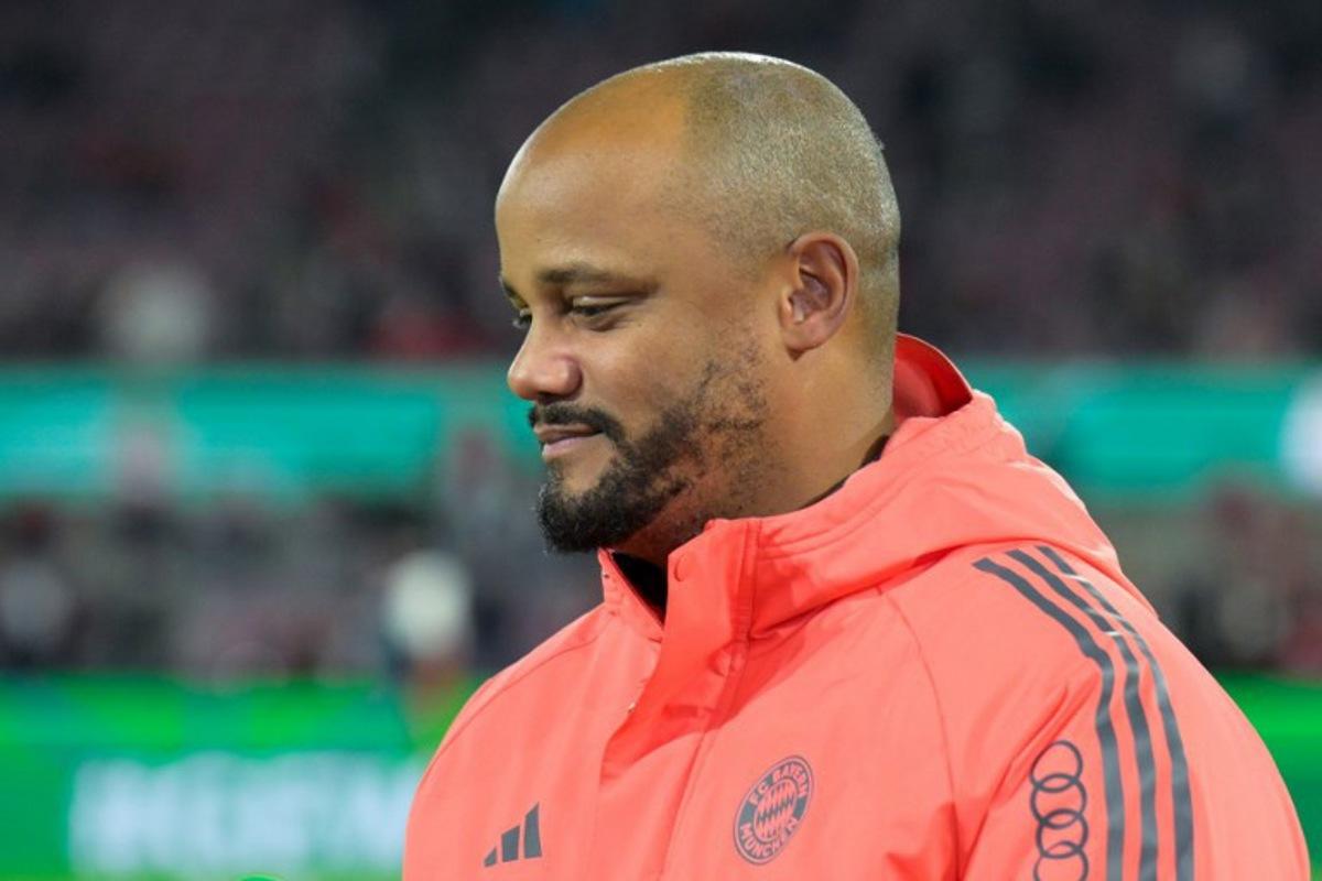 Bayern Munich's Belgian head coach Vincent Kompany arrives for the German Cup (DFB Pokal) second round football match between 1 FC Cologne and FC Bayern Munich in Cologne, western Germany on October 29, 2025.  Sascha Schuermann / AFP