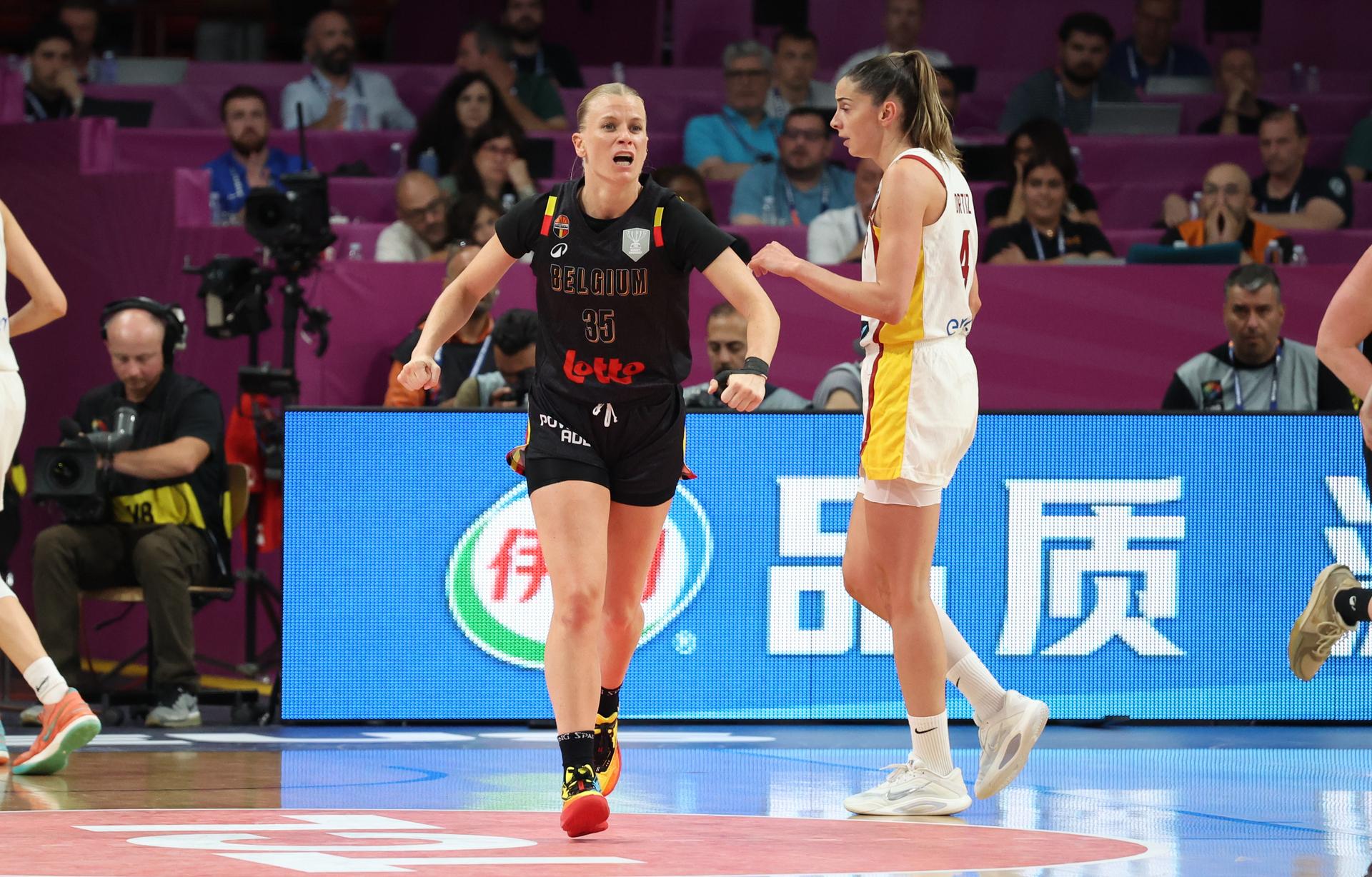 Belgium's Julie Vanloo celebrates during a basketball match between Spain and Belgian national team 'the Belgian Cats' on Sunday 29 June 2025 in Piraeus, Greece, the final of the FIBA Women's EuroBasket 2025. BELGA PHOTO VIRGINIE LEFOUR