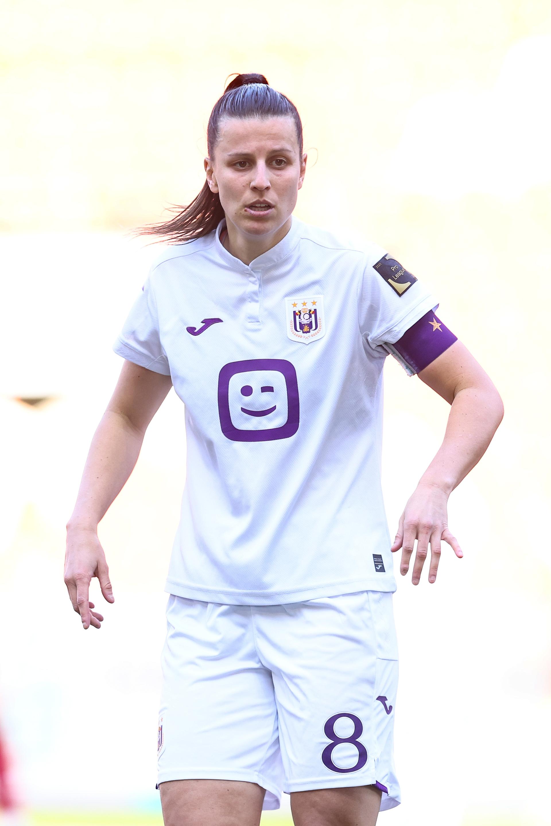 Anderlecht's Laura De Neve pictured during a female soccer game between Standard Femina and RSCA Women, Saturday 08 March 2025 in Liege, on day 18 of the 2024 - 2025 season of Belgian Lotto Womens Super League. BELGA PHOTO BRUNO FAHY