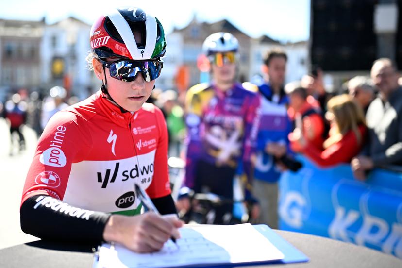 Hungarian Blanka Vas of SD Worx-Protime pictured at the start of the women's race of the 'Ronde van Vlaanderen/ Tour des Flandres/ Tour of Flanders' one day cycling race, 168,8km with start and finish in Oudenaarde, Sunday 06 April 2025. BELGA PHOTO JASPER JACOBS