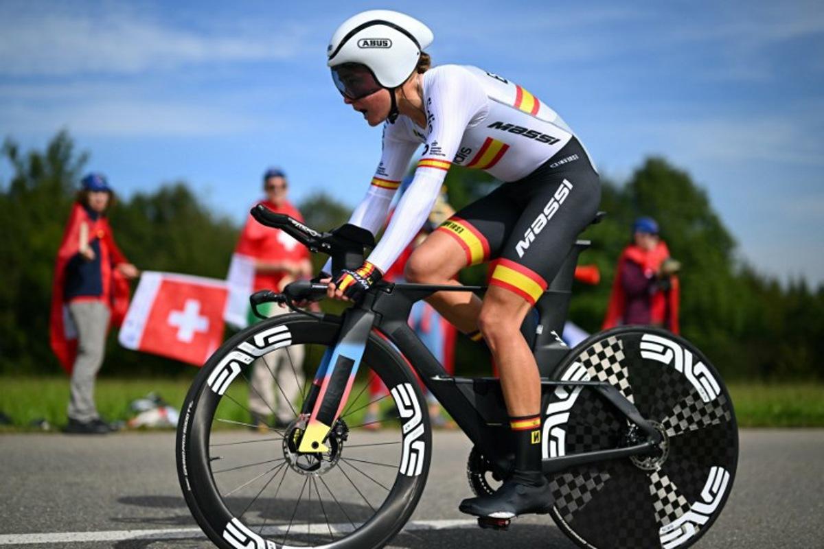 Spain's Paula Blasi Cairol competes in the women's Elite Individual Time Trial cycling event, 29,9km from Gossau to Zurich, during the UCI 2024 Road World Championships, near Meilen, on September 22, 2024.  Fabrice COFFRINI / AFP