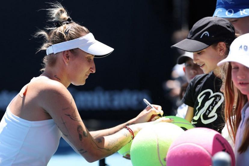 Czech Republic's Marketa Vondrousova signs autographs during a practice session ahead of the 2026 Australian Open tennis tournament in Melbourne on January 17, 2026.  Martin KEEP / AFP