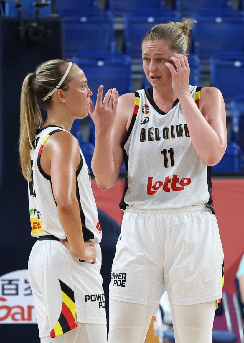 Belgium's Julie Allemand and Belgium's Emma Meesseman pictured during a first game in the group stage (group C) between Belgian national women team 'the Belgian Cats' and Portugal, in Brno, Czech Republlic, on Thursday 19 June 2025, at the FIBA Women's EuroBasket 2025. BELGA PHOTO VIRGINIE LEFOUR