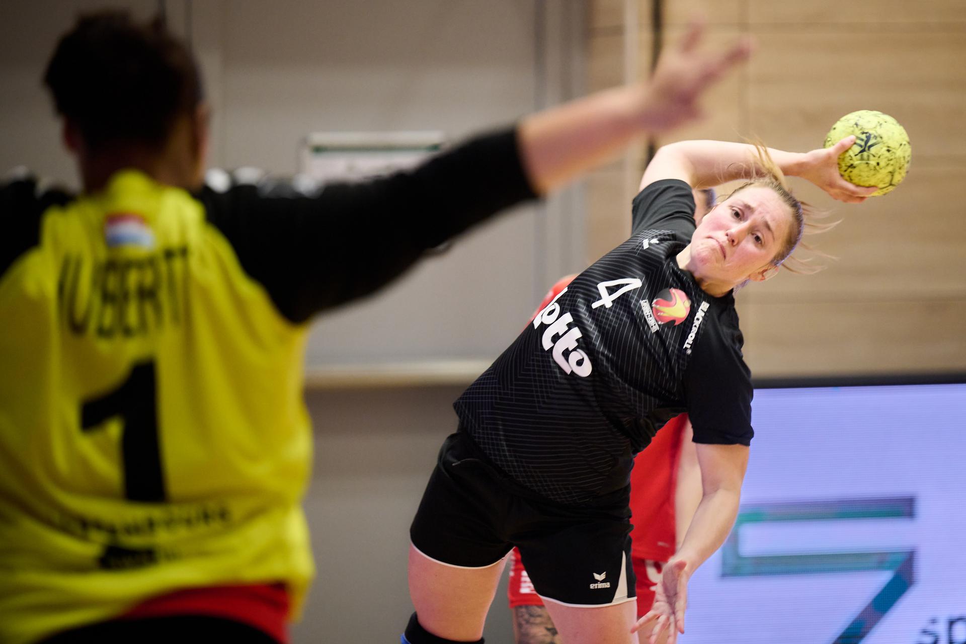 ATTENTION EDITORS - HAND OUT PICTURES - EDITORIAL USE WITH STORY ON HANDBALL ONLY - MANDATORY CREDIT ALAIN DECAMPS  Hand out pictures released by Alain Decamps shows Fien Boons during the friendly handball game between Luxembourg and the Black Arrows, Belgium national women handball team, on Saturday 22 November 2025 in Differdange, Luxembourg.  HAND OUT - ALAIN DECAMPS  Belga and Belga Editorial Board decline all responsibility regarding the content of this picture.