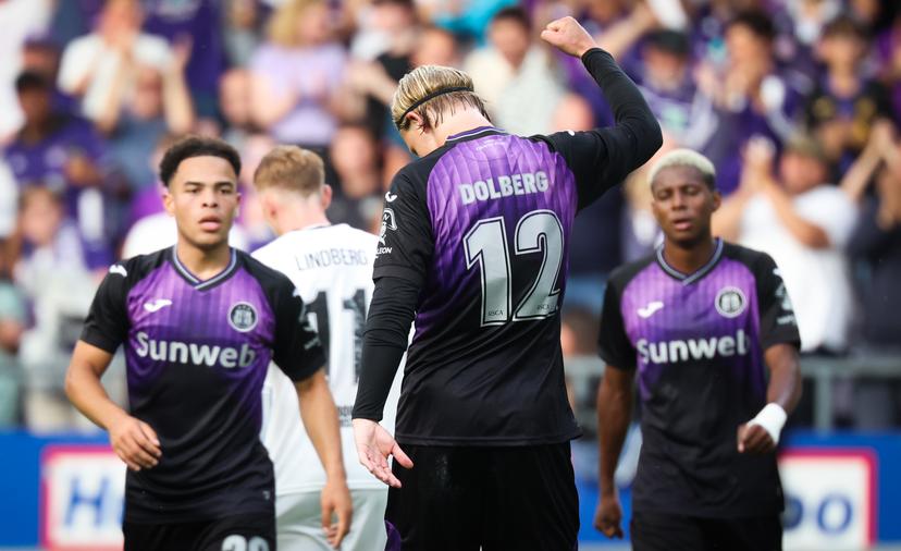 Anderlecht's Kasper Dolberg Rasmussen celebrates after scoring during a soccer game between Belgian soccer team RSC Anderlecht and the swedisch soccer team BK Hacken, in Anderlecht, Thursday 24 July 2025, in the second qualifying round (1st leg) of the 2025-2026 UEFA Europa League. BELGA PHOTO VIRGINIE LEFOUR