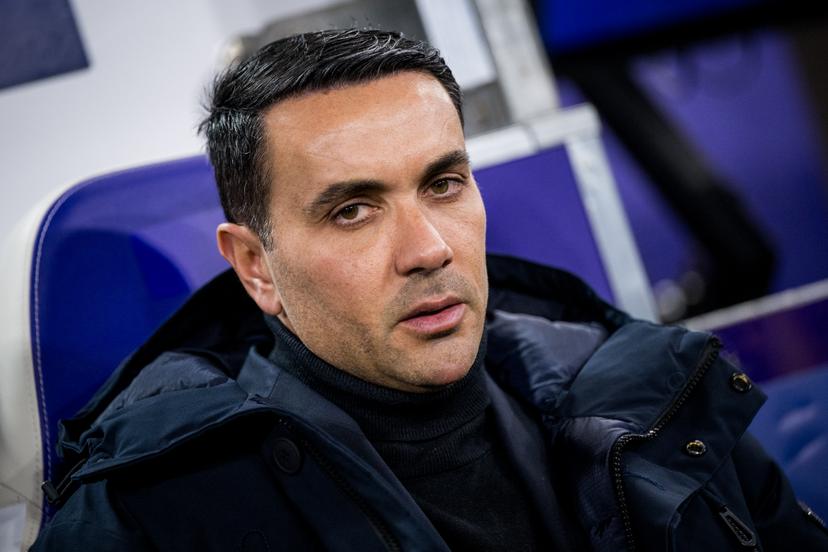 Atalanta's head coach Raffaele Palladino pictured at the start of a soccer game between Belgian Royale Union Saint-Gilloise and Italian Atalanta Bergamo, on Wednesday 28 January 2026 in Brussels, on the eight day of the League phase of the UEFA Champions League tournament. BELGA PHOTO JASPER JACOBS