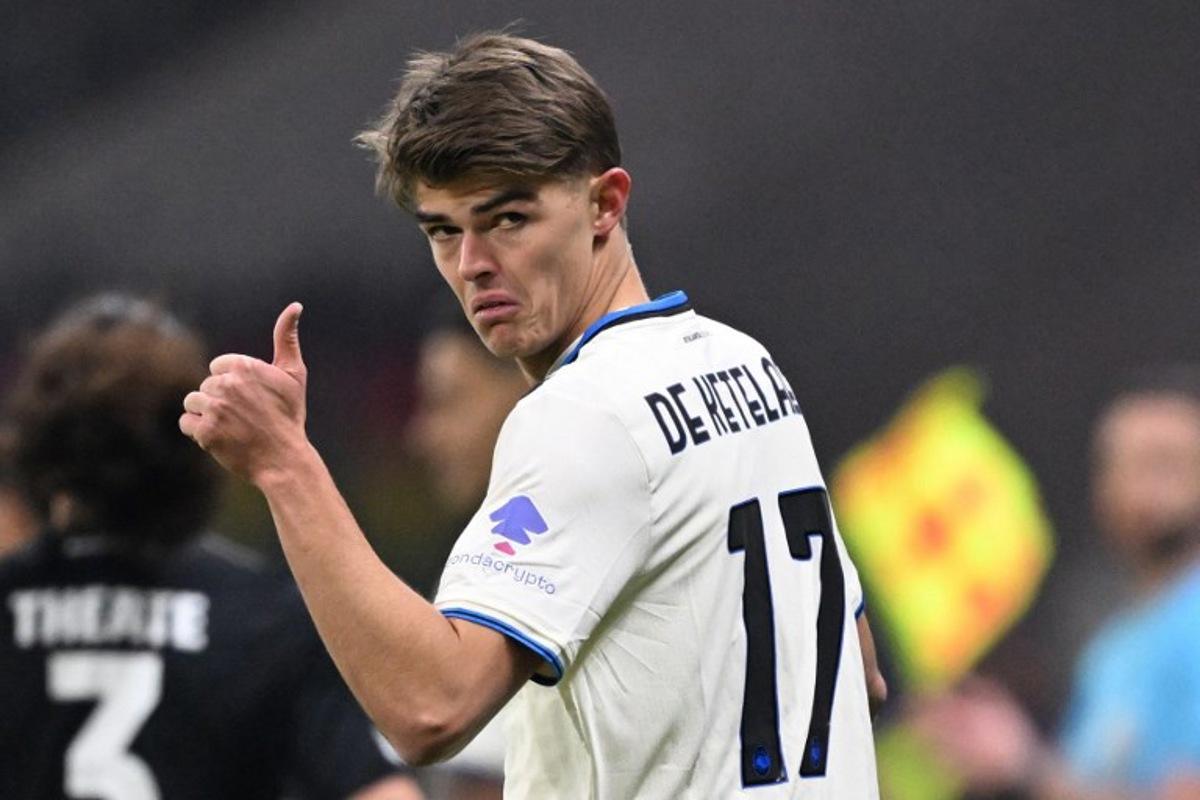 Atalanta's Belgian forward #17 Charles De Ketelaere gestures during the UEFA Champions League league phase day 5 football match between Eintracht Frankfurt and Atalanta Bergamo in Frankfurt, Germany, on November 26, 2025.  Kirill KUDRYAVTSEV / AFP