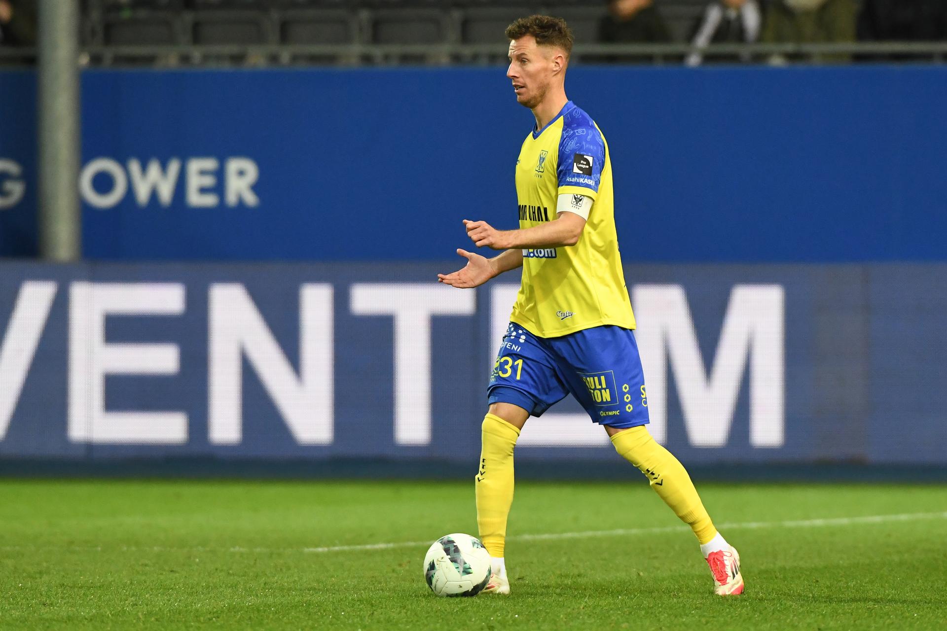 STVV's Bruno Godeau pictured in action during a soccer match between Oud-Heverlee Leuven and Sint-Truiden VV, Sunday 16 March 2025 in Heverlee, on day 30 of the 2024-2025 season of the 'Jupiler Pro League' first division of the Belgian championship. BELGA PHOTO JILL DELSAUX