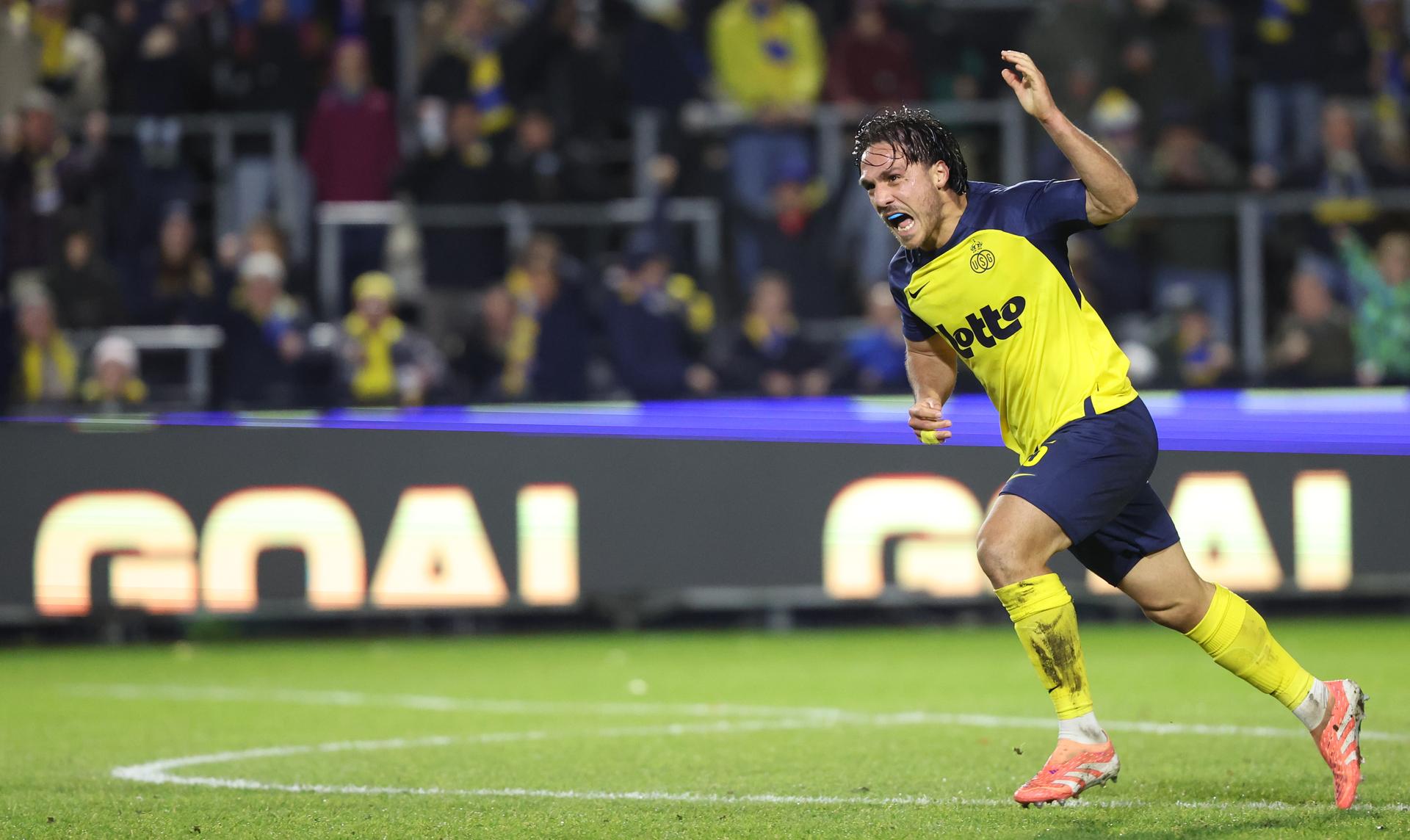 Union's Kevin Mac Allister celebrates after scoring during a soccer match between Royale Union Saint-Gilloise and KAA Gent, Saturday 06 December 2025 in Brussels, on day 17 of the 2025-2026 'Jupiler Pro League' first division of the Belgian championship. BELGA PHOTO VIRGINIE LEFOUR