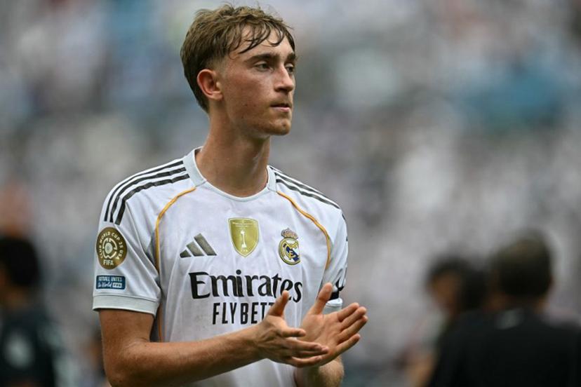 Real Madrid's Spanish defender #24 Dean Huijsen reacts at the end of the FIFA Club World Cup 2025 Group H football match between Spain's Real Madrid and Mexico's Pachuca at the Bank of America stadium in Charlotte on June 22, 2025.  Paul ELLIS / AFP