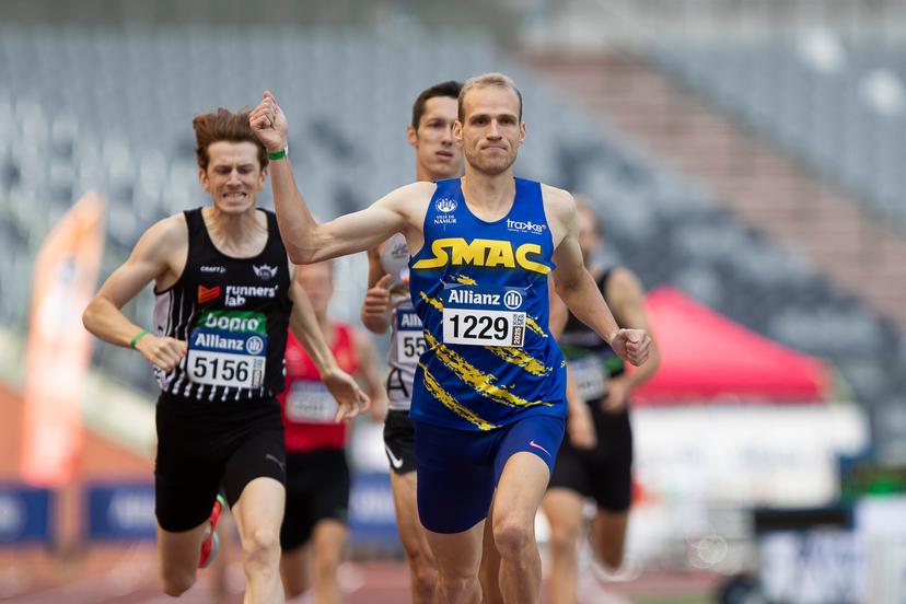Eliott Crestan celebrates after winning the men's 800m, at the Belgian athletics championships, Sunday 03 August 2025 in Brussels. The Belgian championships take place from 2-3 August, 2025. BELGA PHOTO KRISTOF VAN ACCOM