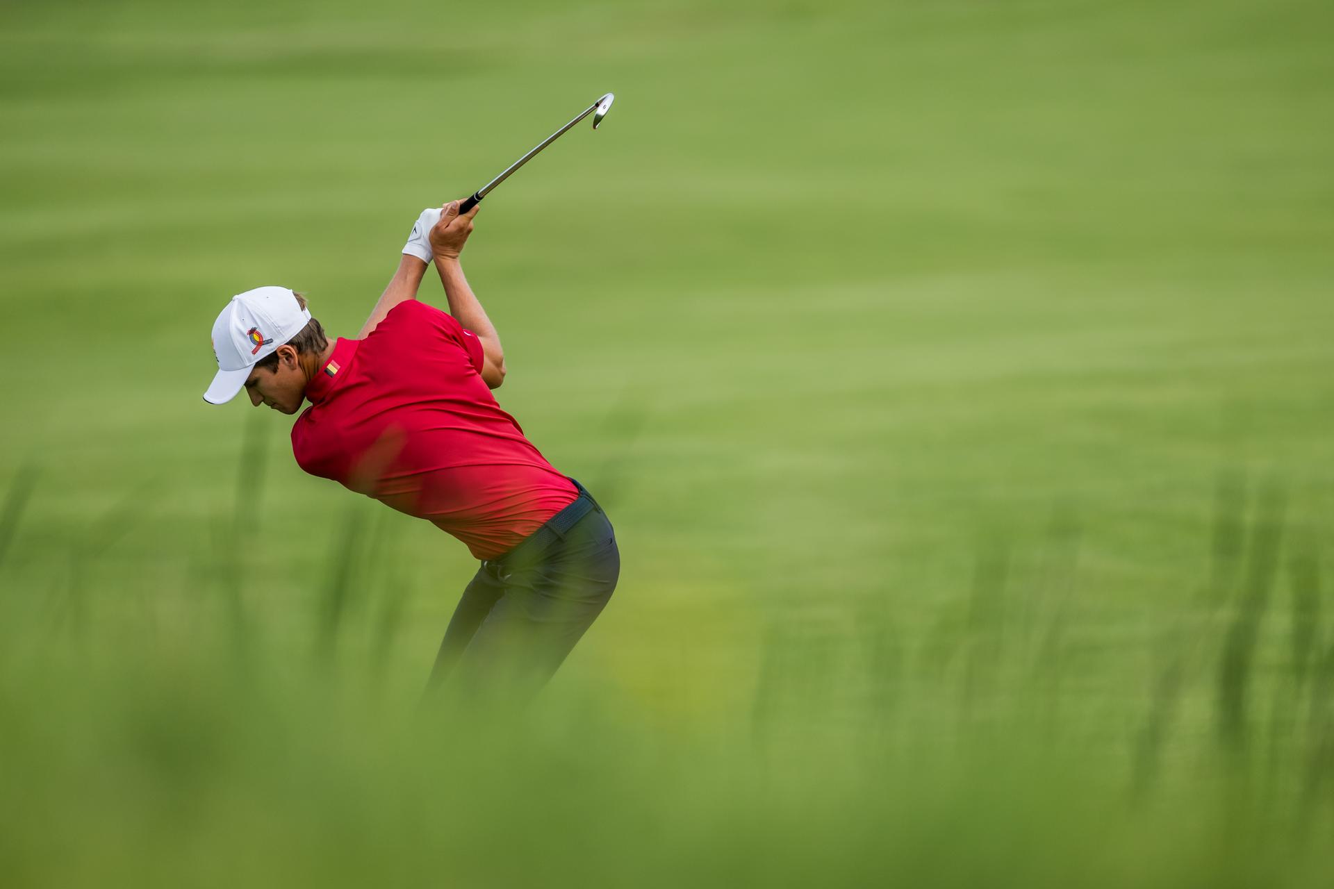 240804 Adrien Dumont de Chassart of Belgium during the final round of the men's individual stroke play golf during day 9 of the Paris 2024 Olympic Games on August 4, 2024 in Paris.  Photo: Petter Arvidson / BILDBYRÅN / kod PA / PA0861 golf olympic games olympics os ol olympiska spel olympiske leker paris 2024 paris-os paris-ol bbeng sweden sverige grappa33 BENELUX ONLY