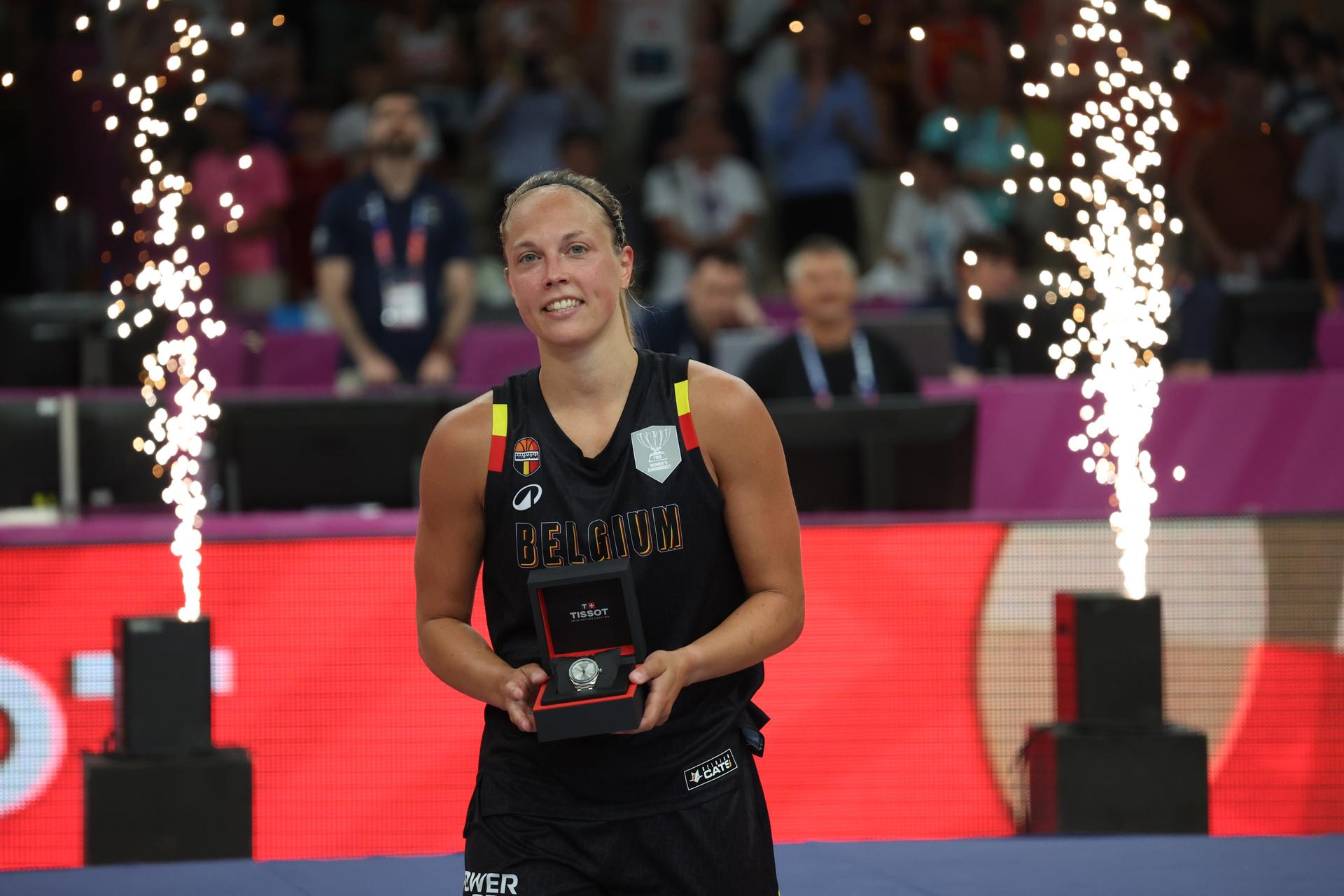 Belgium's Julie Allemand poses with the All Star Five trophy (best five player of the tournament) at a basketball match between Spain and Belgian national team 'the Belgian Cats' on Sunday 29 June 2025 in Piraeus, Greece, the final of the FIBA Women's EuroBasket 2025.  BELGA PHOTO VIRGINIE LEFOUR