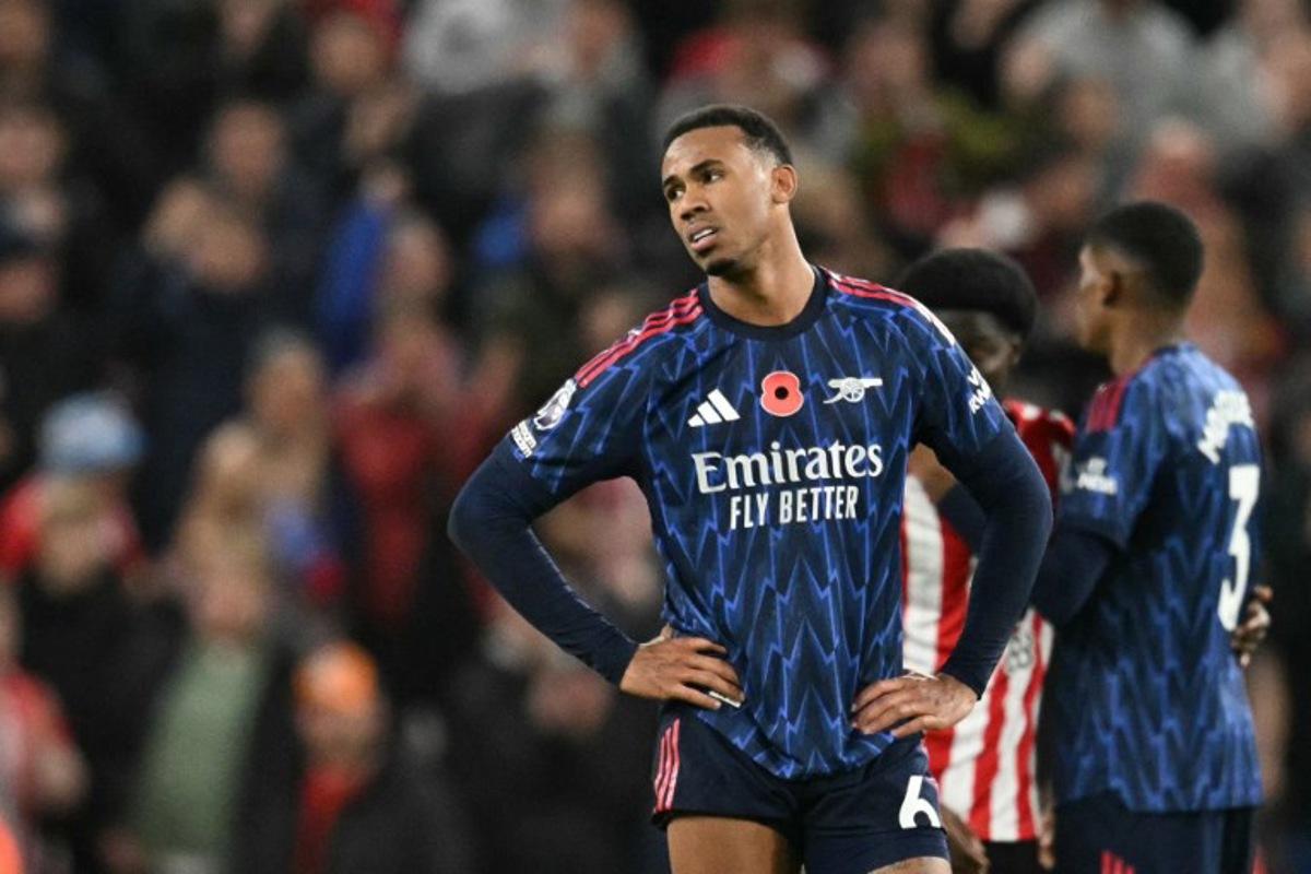 Arsenal's Brazilian defender #06 Gabriel Magalhaes reacts after the final whistle during the English Premier League football match between Sunderland and Arsenal at The Stadium of Light in Sunderland in north east England on November 8, 2025.  Oli SCARFF / AFP