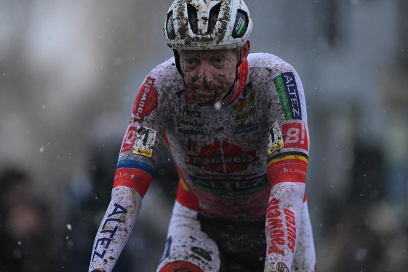 Belgian Michael Vanthourenhout crosses the finish line at the men elite race at the cyclocross cycling event in Gullegem on Saturday 03 January 2026,  stage 7/8 in the Superprestige cyclocross cycling competition BELGA PHOTO DAVID PINTENS