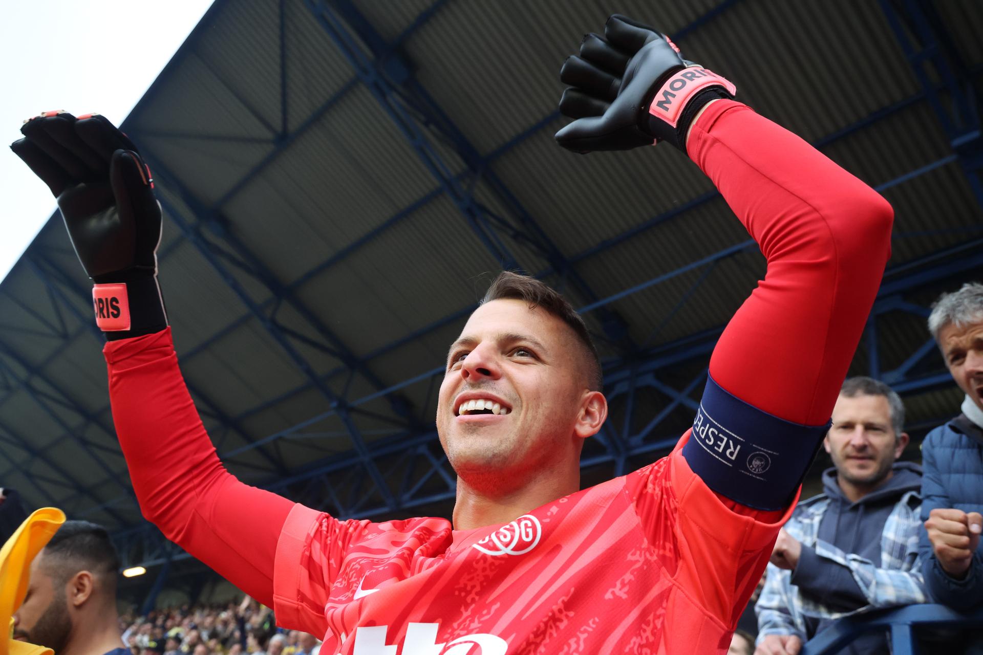 the celebration of Royale Union Saint-Gilloise supporters and players, Sunday 25 May 2025 in Brussels, after winning the 2024-2025 'Jupiler Pro League' first division of the Belgian championship. Union defeated KAA Gent 3-1. BELGA PHOTO VIRGINIE LEFOUR