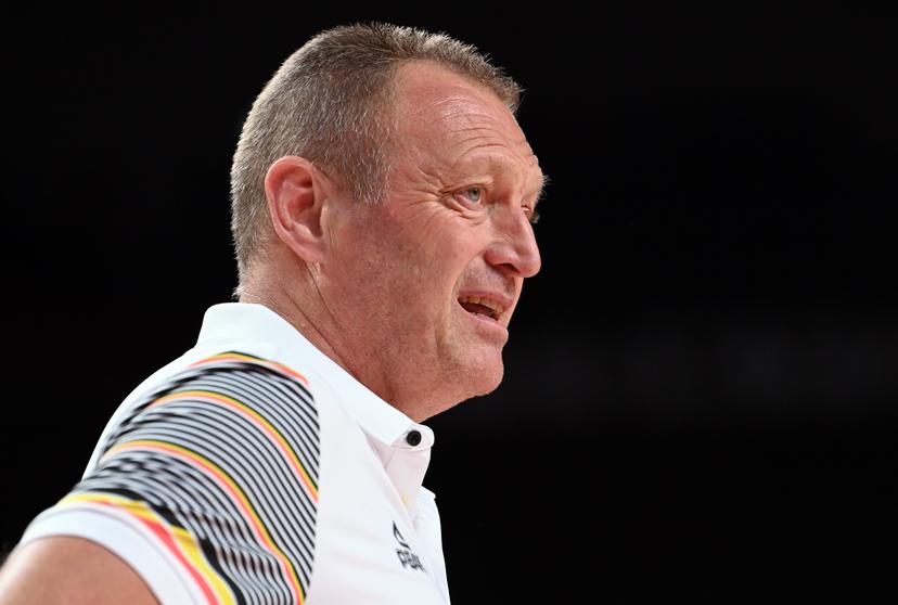 Belgian Cats' head coach Philip Mestdagh pictured during a basketball game between Belgium's Belgian Cats and Japan, in the women's quarter finals, on day 13 of the 'Tokyo 2020 Olympic Games' in Tokyo, Japan on Wednesday 04 August 2021. The postponed 2020 Summer Olympics are taking place from 23 July to 8 August 2021. BELGA PHOTO ROB WALBERS