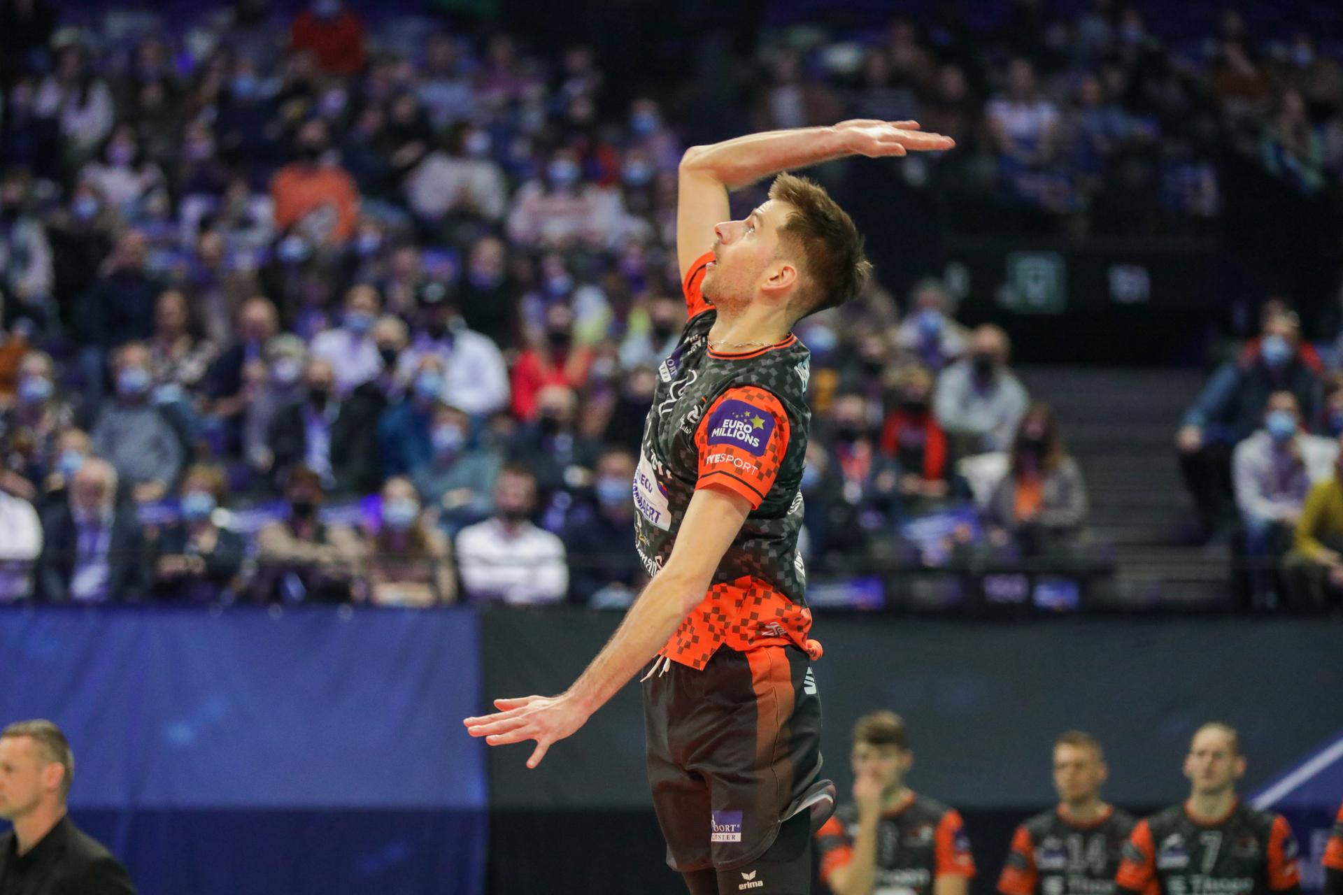 Aalst's Egor Bogachev pictured during the match between Caruur Volley Gent and Lindemans Aalst, the final match in the men Belgian volleyball cup competition, Sunday 27 February 2022 in Merksem, Antwerp. BELGA PHOTO MARIJN DE KEYZER