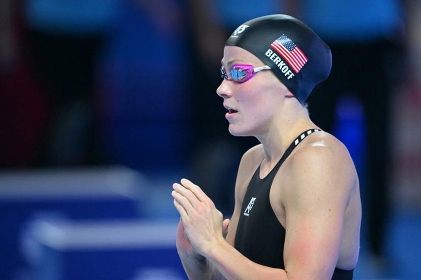 US' swimmer Katharine Berkoff is seen before finishing third in the final of the women's 100m backstroke swimming event during the 2025 World Aquatics Championships in Singapore on July 29, 2025.  François-Xavier MARIT / AFP