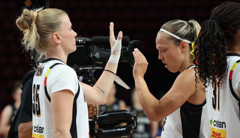 Belgium's Julie Vanloo and Belgium's Julie Allemand pictured during a basketball match between Belgian national team 'the Belgian Cats' and Germany, in the quarterfinals of the FIBA Women's EuroBasket tournament, Wednesday 25 June 2025 in Piraeus, Greece. BELGA PHOTO VIRGINIE LEFOUR