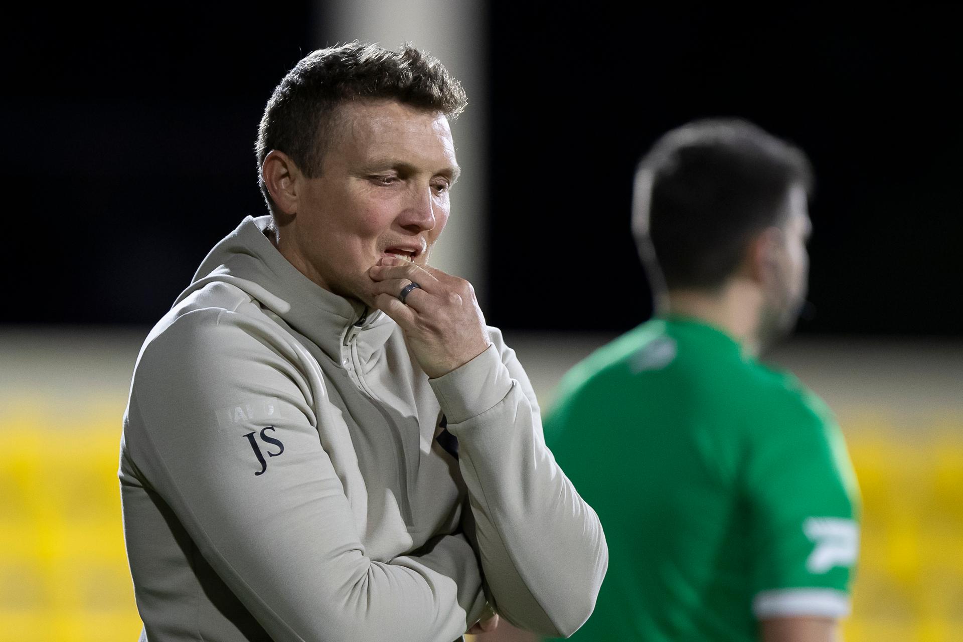 Lierse's head coach Jamath 'Jay' Shoffner looks dejected during a soccer game between Lierse SK and Royal Francs Borains, Saturday 04 April 2026 in Lier, on day 32 of the 2025-2026 'Challenger Pro League' 1B second division of the Belgian championship. BELGA PHOTO KRISTOF VAN ACCOM
