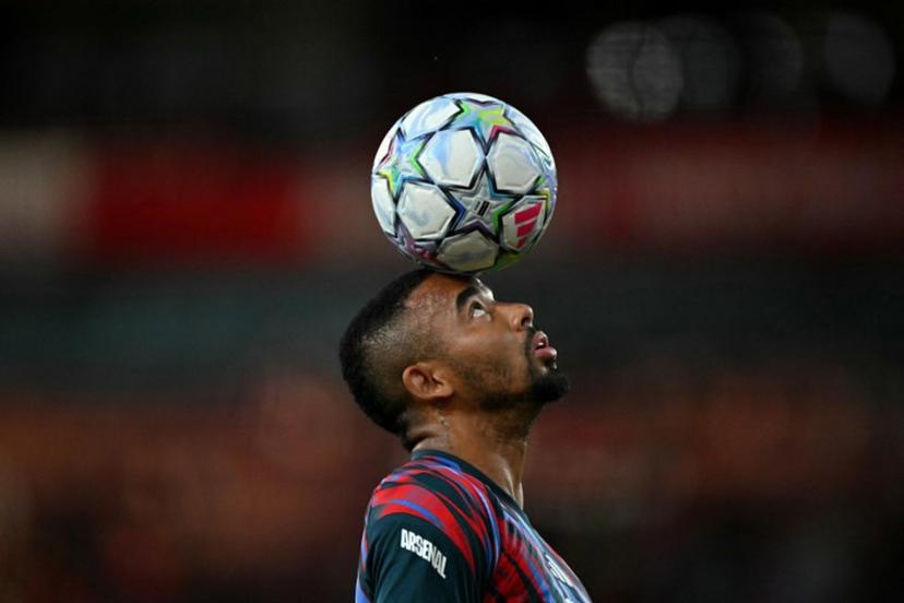Arsenal's Brazilian striker #09 Gabriel Jesus warms up ahead of the pre season football match between Arsenal and Como 1907 at the Emirates Stadium in London on August 12, 2026.   Glyn KIRK / AFP