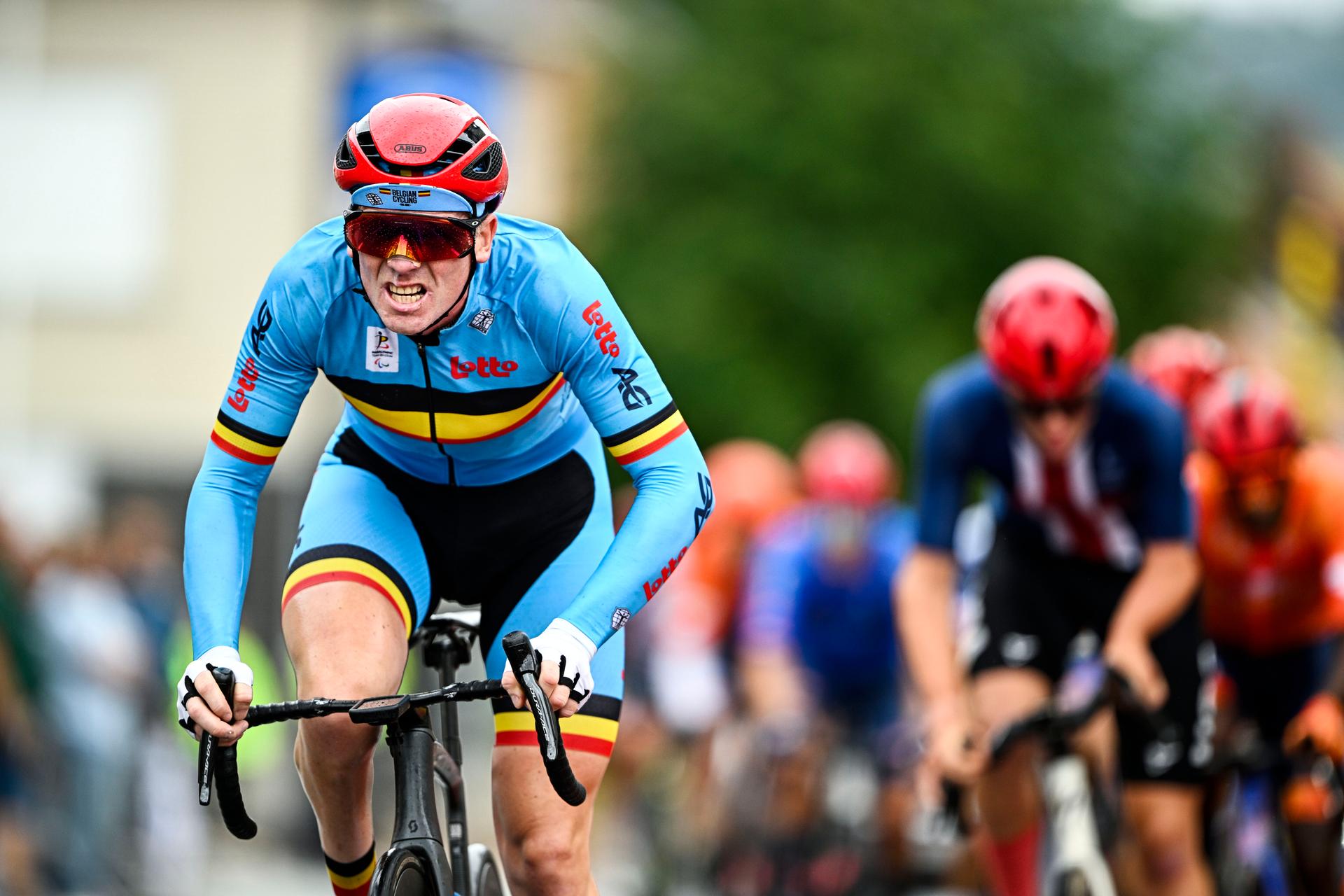 Belgium Ken De Feyter (MC5) pictured in action during the UCI Para-cycling Road World Championships, Sunday 31 August 2025, in Ronse. The UCI Para-Cycling Road World Championships take place from 28 to 31 Augustus in Ronse. BELGA PHOTO JASPER JACOBS