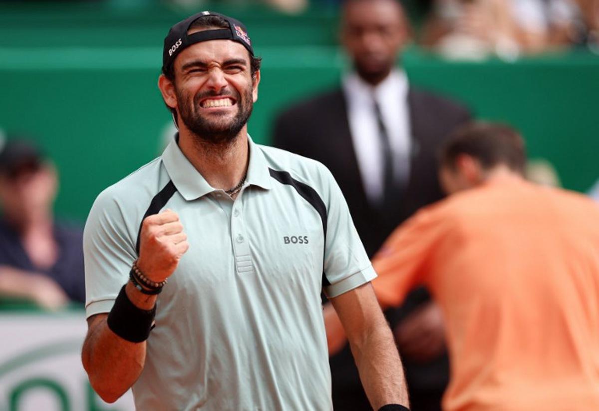Italy's Matteo Berrettini celebrates after winning against Russia's Daniil Medvedev during the Monte Carlo ATP Masters Series Tournament round of 32 tennis match on Court Rainier III at the Monte-Carlo Country Club in Roquebrune-Cap-Martin, south-eastern France on April 8, 2026.  Valery HACHE / AFP