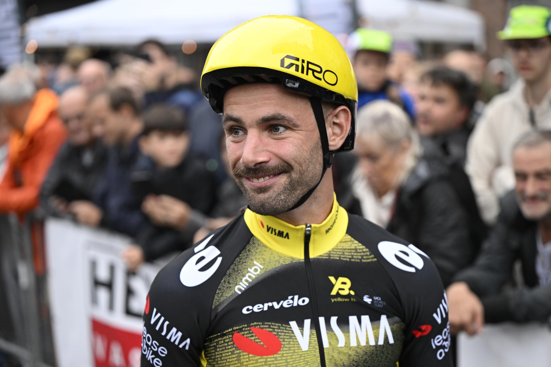 Belgian Victor Campenaerts of Team Visma-Lease a Bike pictured before the 'Natourcriterium Herentals' cycling race, Thursday 31 July 2025 in Herentals. The contest is a part of the traditional 'criteriums', local races in which mainly cyclists who rode the Tour de France compete. BELGA PHOTO TOM GOYVAERTS