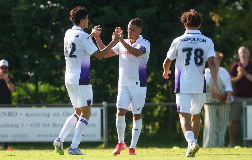 Anderlecht's Keisuke Goto celebrates after scoring during a friendly soccer game between Belgian soccer team RSC Anderlecht and Dutch team Dordrecht, during their summer camp in Renesse, the Netherlands on Saturday 12 July 2025. The team is preparing for the upcoming 2025-2026 first division season. BELGA PHOTO VIRGINIE LEFOUR