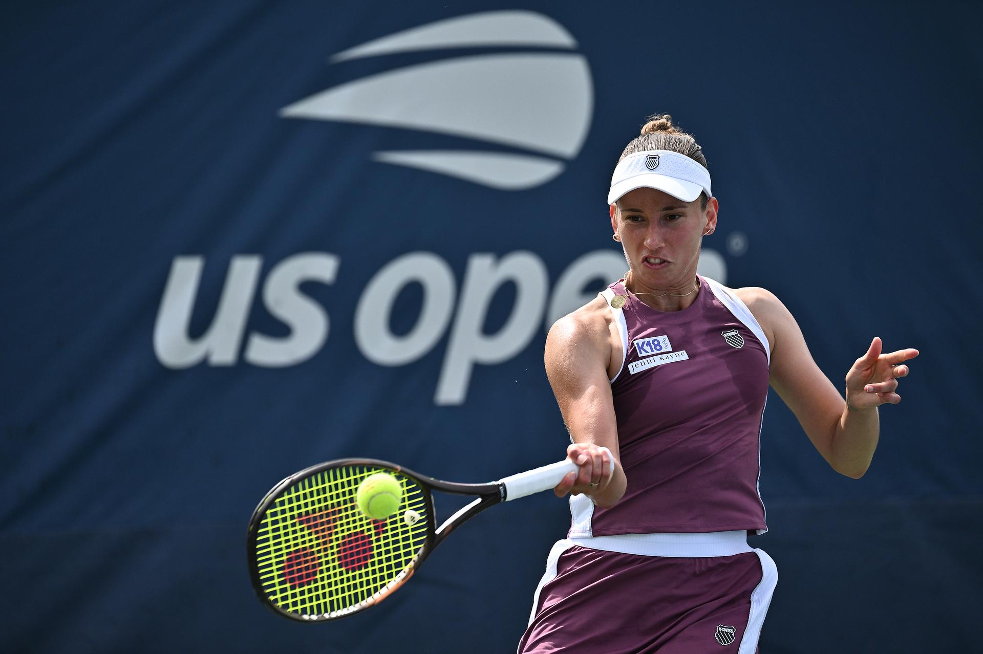 Elise Mertens of Belgium plays against Maria Timofeeva of Uzbekistan in the Women's singles Round 2 of the 2026 US Open Tennis Championship, USTA Billie Jean King National Tennis Center in Flushing Meadow-Corona Park, in the Queens borough of New York, NY, September 3, 2026. (Photo by Anthony Behar/Sipa USA) BELGA PHOTO BENELUX ONLY