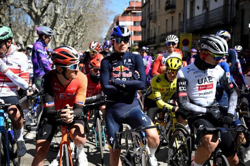 (From L) Team Ineos' Geraint Thomas, Team Bora's Primoz Roglic, Team UAE's Juan Ayuso prepare to take the start of the 6th stage of the 2025 Volta a Catalunya cycling tour of Catalonia, a 159km stage race between Berga and Queralt, on March 29, 2025.  Josep LAGO / AFP