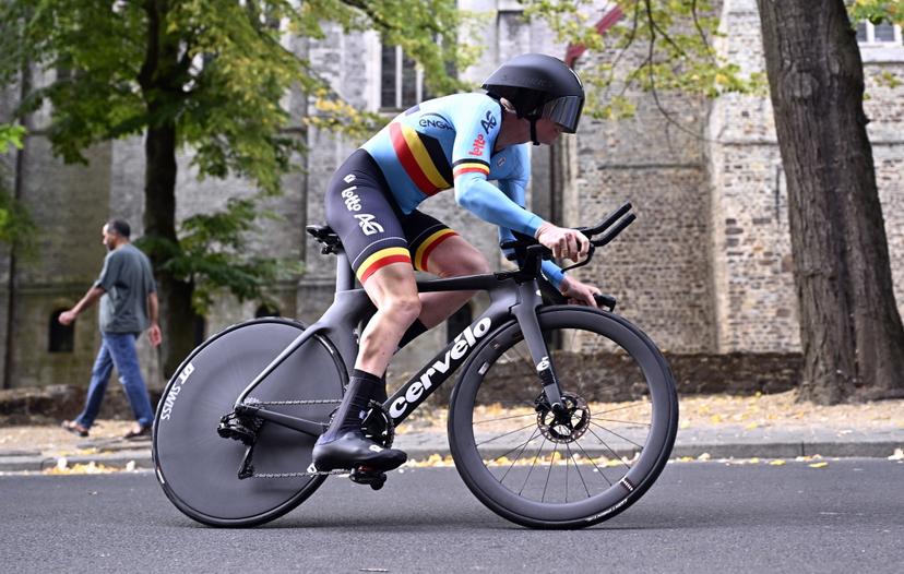 Belgium Ken De Feyter (MC5) pictured in action during the individual time trial at the UCI Para-cycling Road World Championships, Friday 29 August 2025, in Ronse. The UCI Para-Cycling Road World Championships take place from 28 to 31 Augustus in Ronse. BELGA PHOTO JASPER JACOBS