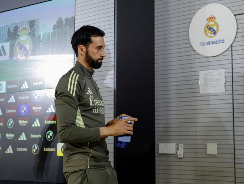 Real Madrid's coach Alvaro Arbeloa leaves after a press conference on the eve of the Spanish league football match between FC Barcelona and Real Madrid CF, at Real Madrid Sports City in Valdebebas, in the outskirts of Madrid, on May 9, 2026.  OSCAR DEL POZO / AFP