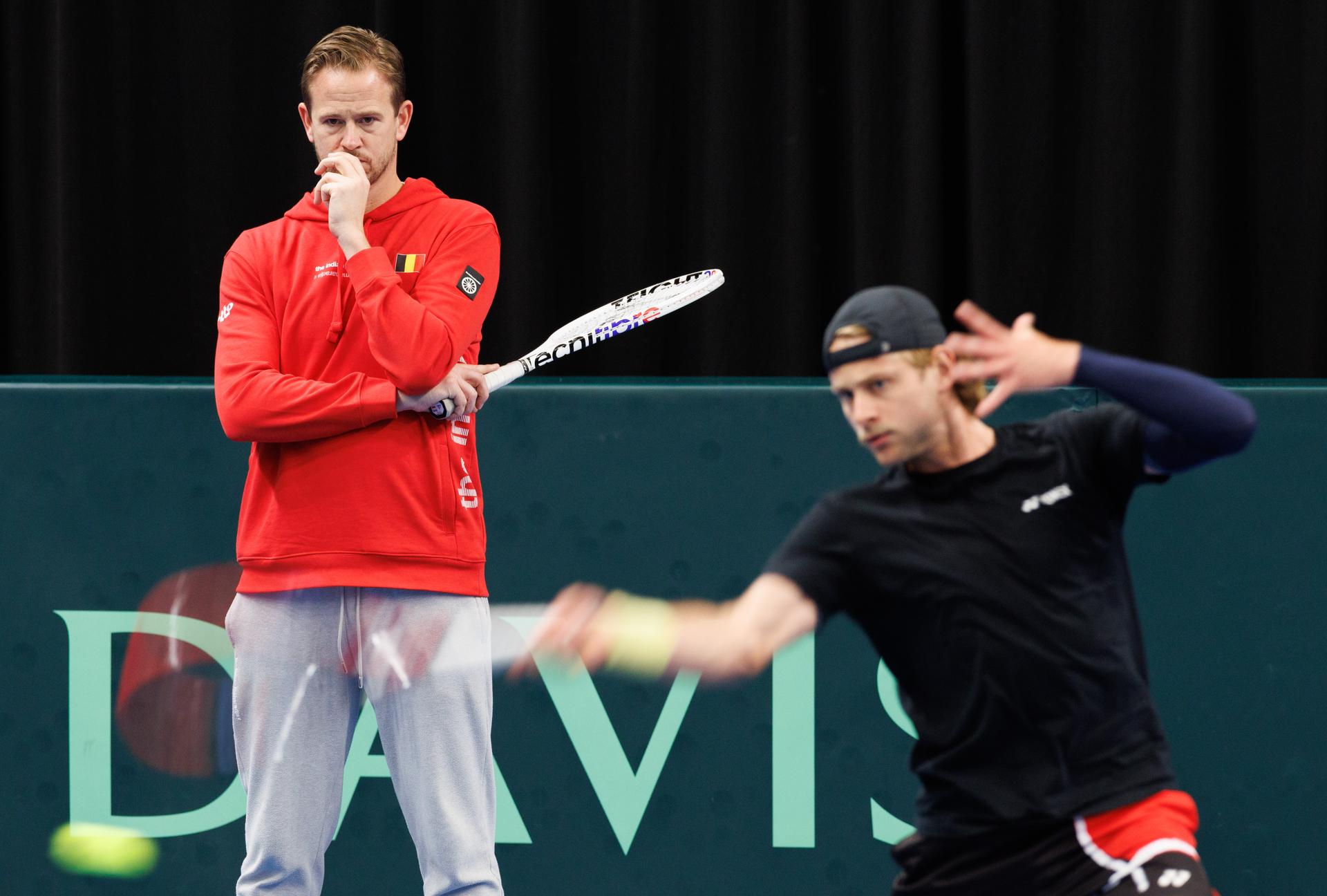 Former Belgian player Kristof Vliegen and Belgian Zizou Bergs pictured during a training practice of the Belgian team, Tuesday 28 January 2025, in Hasselt. Belgium will compete this weekend in the Davis Cup qualifiers against Chile. BELGA PHOTO BENOIT DOPPAGNE