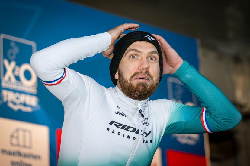 Dutch Joris Nieuwenhuis pictured on the podium after the men's elite race of the Azencross, the fifth stage in the DVV Trofee (out of eight), Monday 29 December 2025, in Loenhout. BELGA PHOTO DAVID PINTENS