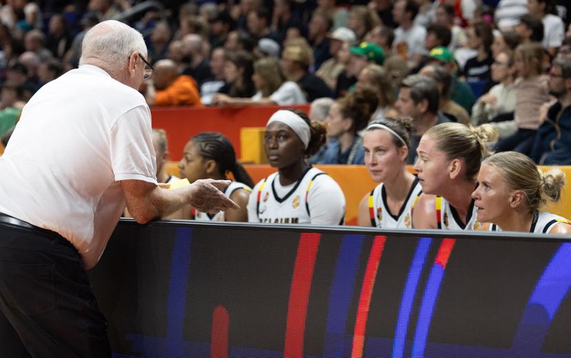 Belgium's head coach Mike Thibault pictured during a basketball game between Germany and Belgium national team Belgian Cats, a quarter final  game at the FIBA Women's Basketball World Cup, on Thursday 10 September 2026, in Berlin, Germany. The FIBA Women's Basketball World Cup takes place in Berlin from 4 to 13 September 2026. BELGA PHOTO VIRGINIE LEFOUR