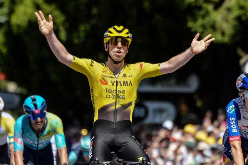 Team Visma Lease a Bike rider Matthew Brennan from England wins stage five of the Tour Down Under UCI Men's Cycling in Adelaide on January 25, 2026.  Brenton Edwards / AFP