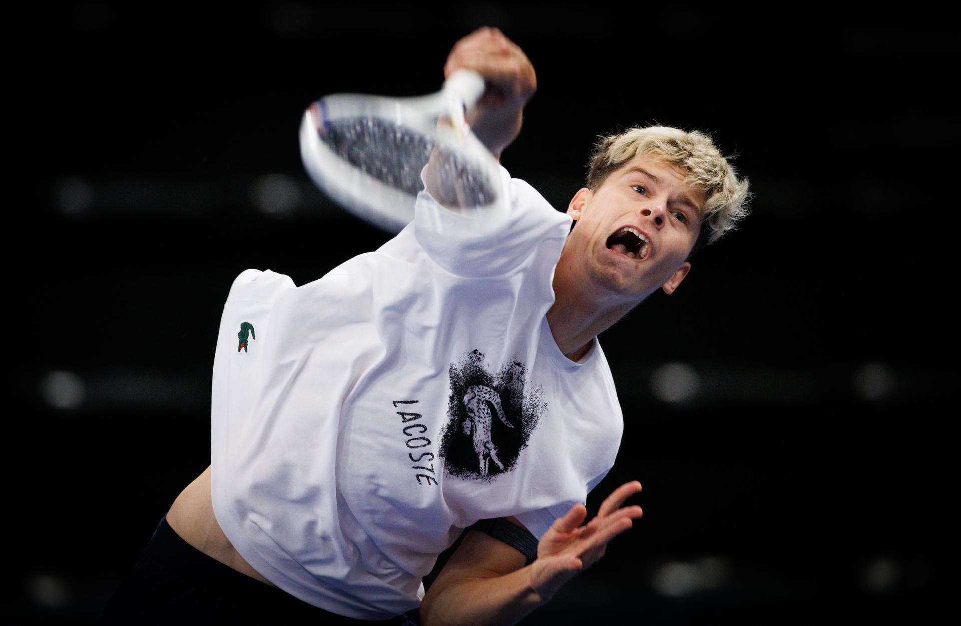 Belgian Alexander Blockx pictured duringa a training practice ahead of the qualifiers of the Davis Cup World Group tennis meeting between Belgium and Chile, Friday 31 January 2025, in Hasselt. BELGA PHOTO BENOIT DOPPAGNE