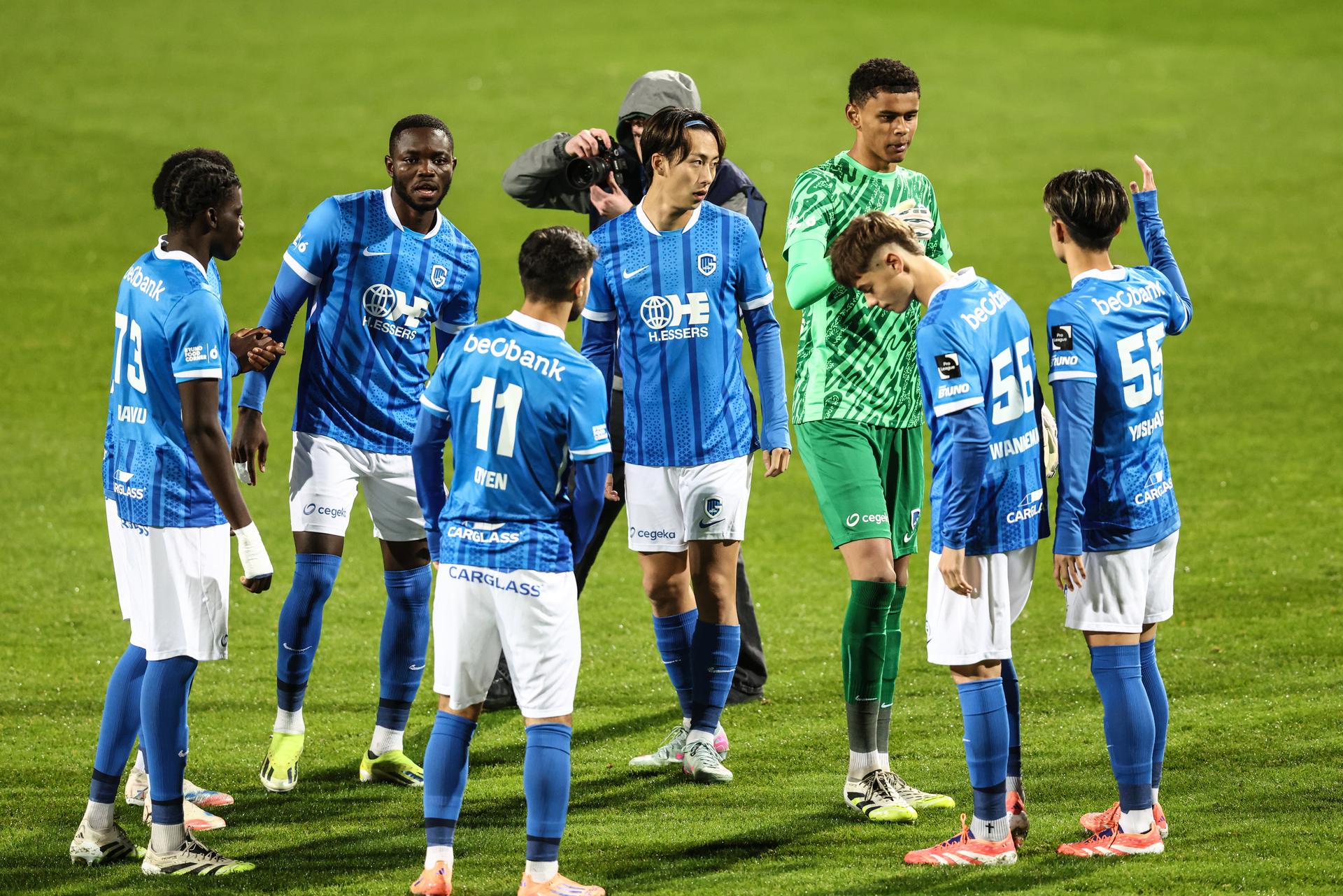 Jong Genk's players pictured at the start of a soccer game between KAS Eupen and Jong Genk, Saturday 25 October 2025 in Eupen, on day 11 of the 2025-2026 'Challenger Pro League' 1B second division of the Belgian championship. BELGA PHOTO BRUNO FAHY