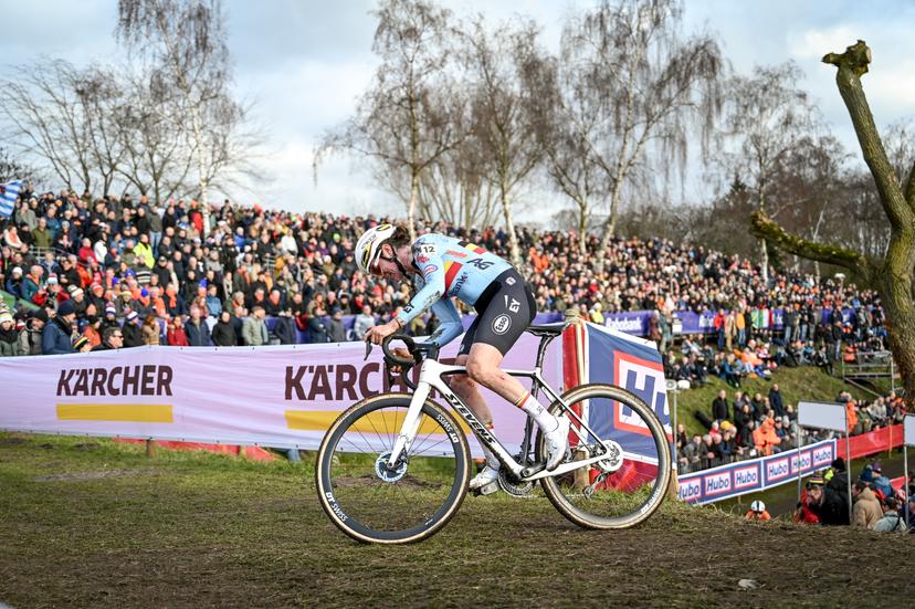 Belgian Marion Norbert Riberolle pictured in action during the elite women race at the UCI Cyclocross World Championships, on Saturday 31 January 2026, in Hulst, The Netherlands. BELGA PHOTO ELIAS ROM