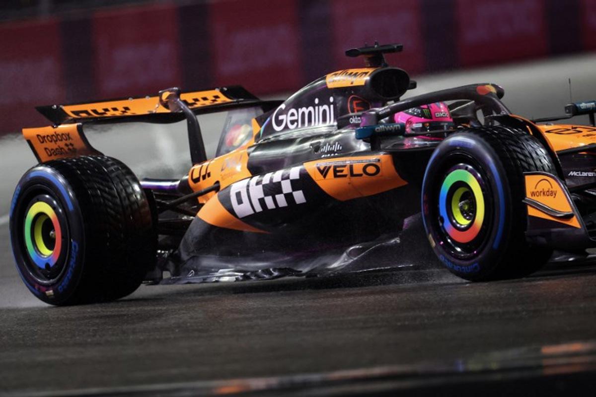 McLaren's British driver Lando Norris races during the qualifying session for the Las Vegas Formula One Grand Prix at the Las Vegas Strip Circuit in Las Vegas, Nevada, on November 21, 2025.  Patrick T. Fallon / AFP