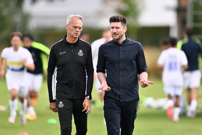 Union's assistant coach Bart Meert and Union's new head coach Sebastien Pocognoli pictured during a friendly soccer game between 2nd division club Patro Eisden and 1st division team Union Saint-Gilloise, Sunday 07 July 2024 in Nijlen, in preparation of the upcoming 2024-2025 season of the Jupiler Pro League. BELGA PHOTO JOHAN EYCKENS