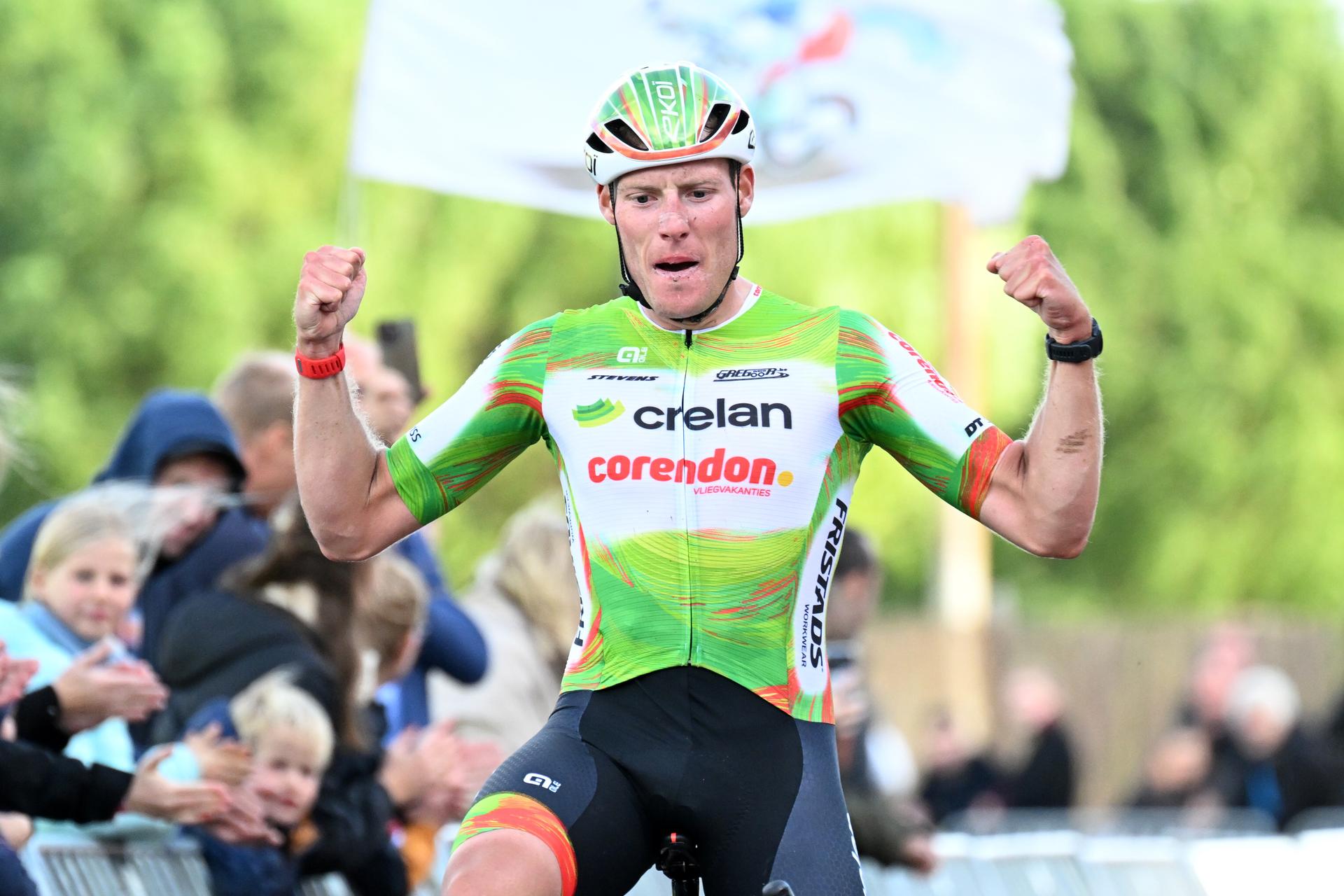 Belgian Joran Wyseure celebrates after winning the men's elite race of the Exact Cross, stage 1 (out of 7) in the Exact Cross cyclocross competition, in Meulebeke, on Saturday 04 October 2025. BELGA PHOTO MAARTEN STRAETEMANS